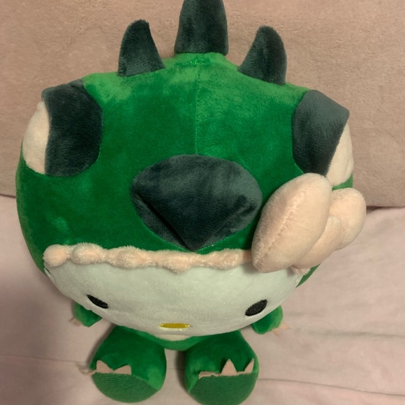 Hello kitty 12' plush doll in dinosaur costume - Picture 6 of 7
